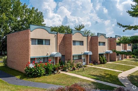 maple apartments lisle il|Maple Apts Apartment Rentals .